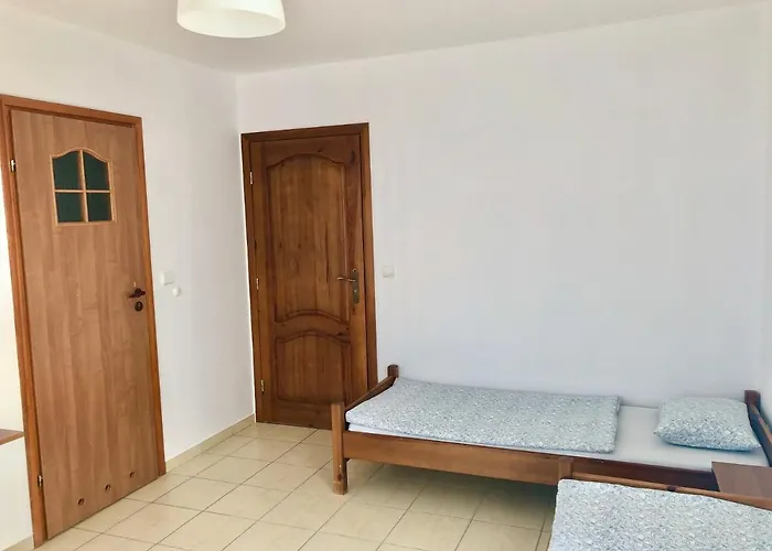 住宿加早餐酒店 Azymut